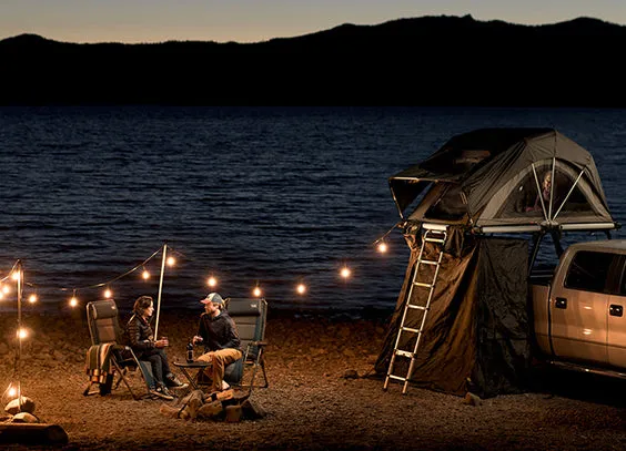 140-Watt Winnebago Portable Kit - By Zamp Solar