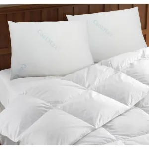Canada Loft - MaxCooling Knitted Pillow