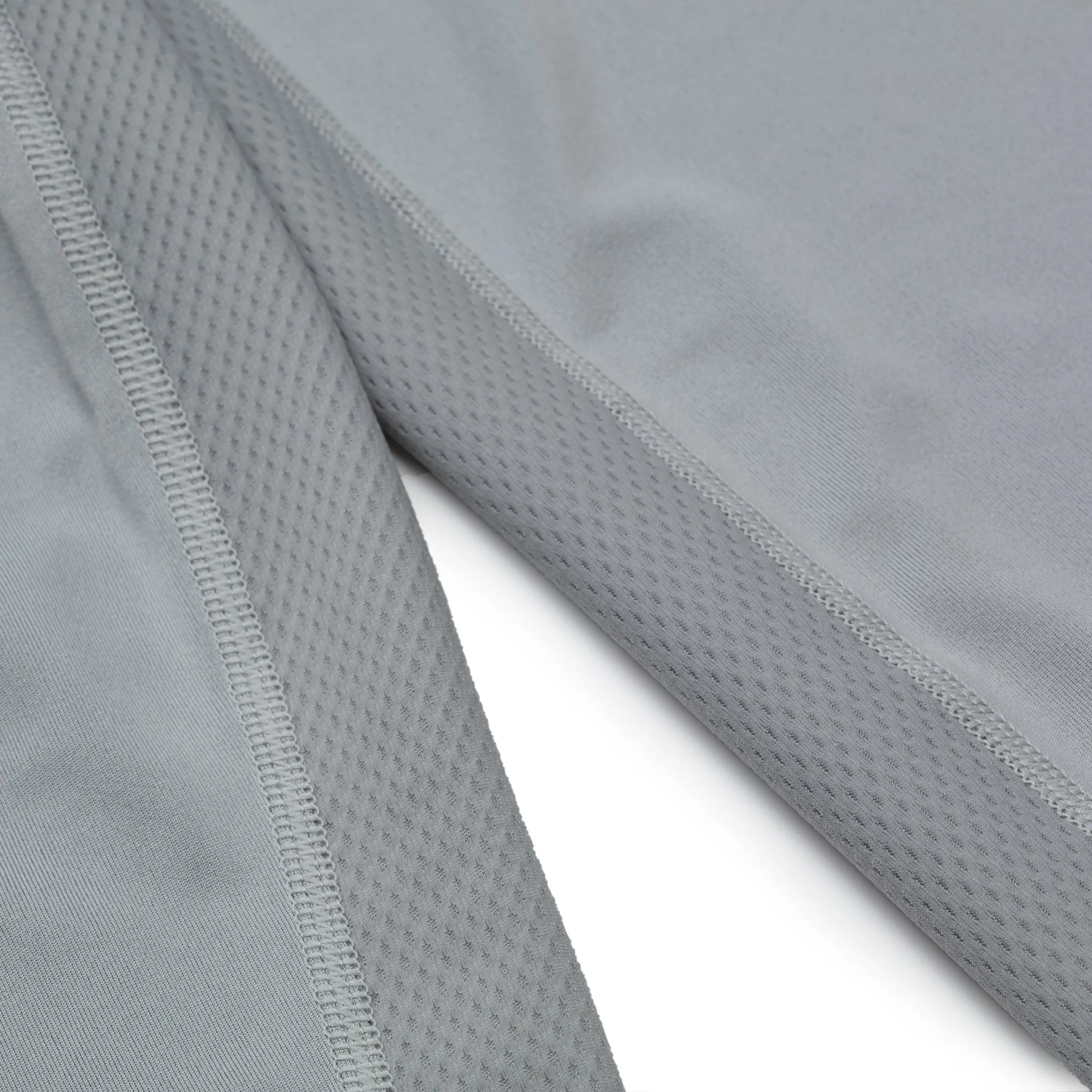 Catch Fish // Performance Gaitered L/S Hooded Shirt