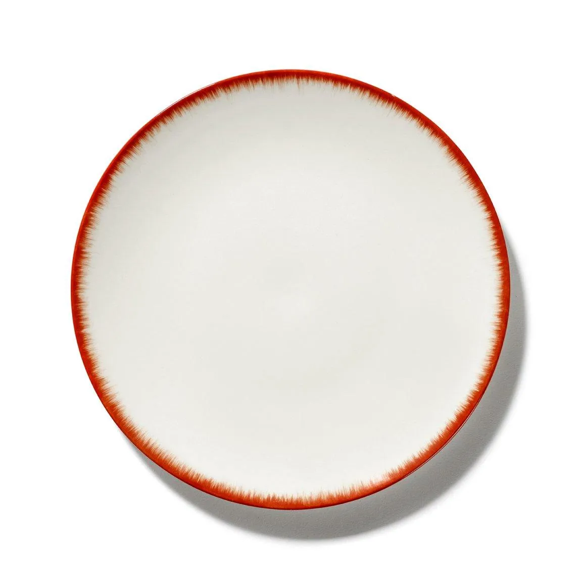 Dé Red & White Salad Plate<br><small><span style="font-variant: small-caps;">quickship</span></small>