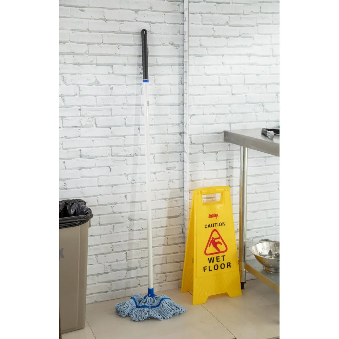 DN819 Jantex Clipex Mop Handle With Colour Coded Clips