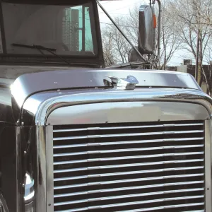 Freightliner Classic Hood Shield Bug Deflector