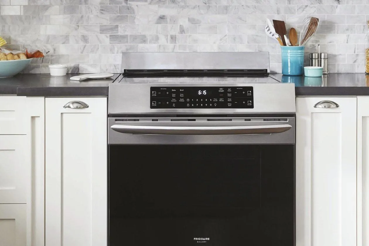 FRIGBKSPL Frigidaire Front Control Freestanding Range 4" Backsplash Trim Kit