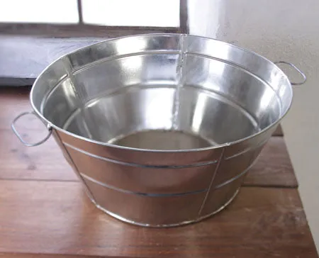 Tin Wash Tub